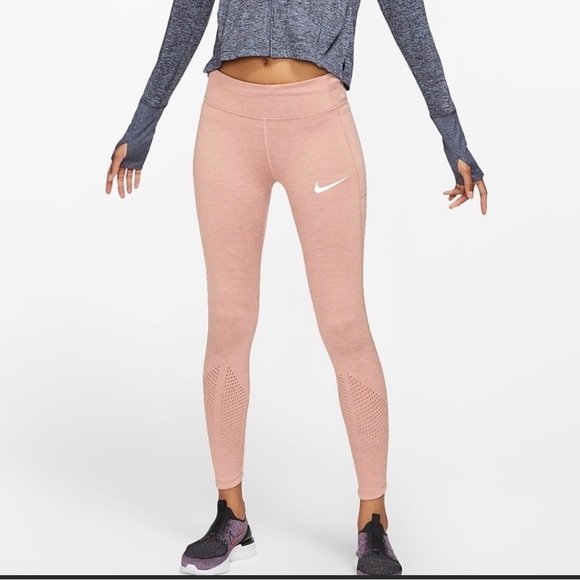epic lux tight fit nike